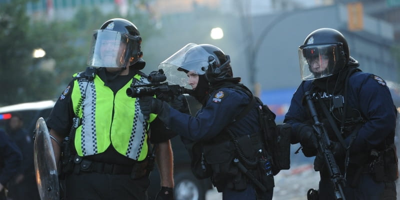 Baltimore Riots Leave 15 Officers Injured as Church Leaders March for Peace
